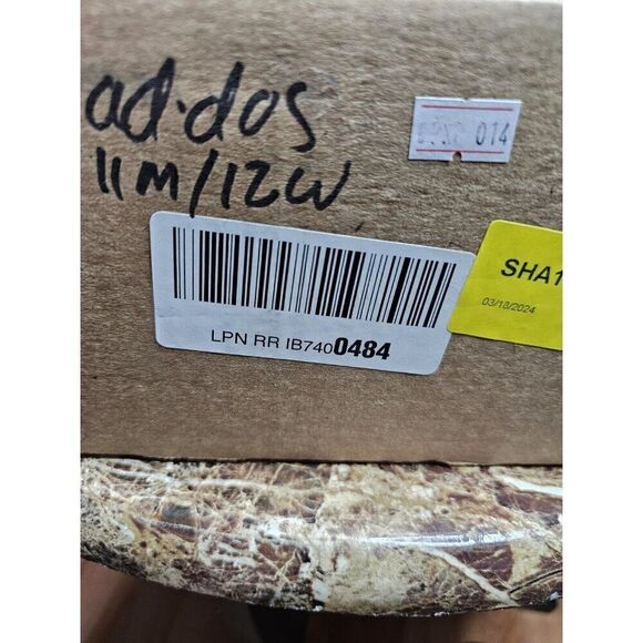 Brand New Adidas Men's Mahomes  Training Running Black Shoes Size 11.   014 - Picture 10 of 10